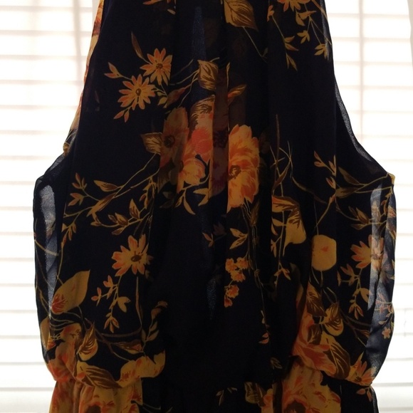 Peach Royal Sundress - Picture 2 of 3